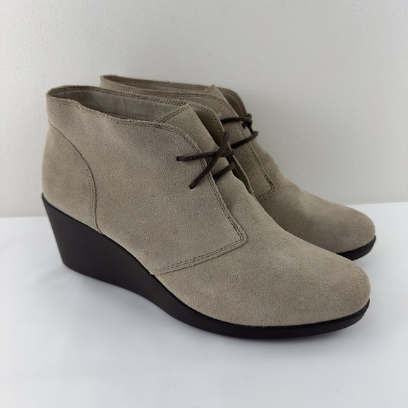 Crocs Women's Suede Wedge Ankle Boots Size 10 Taupe - Picture 1 of 11